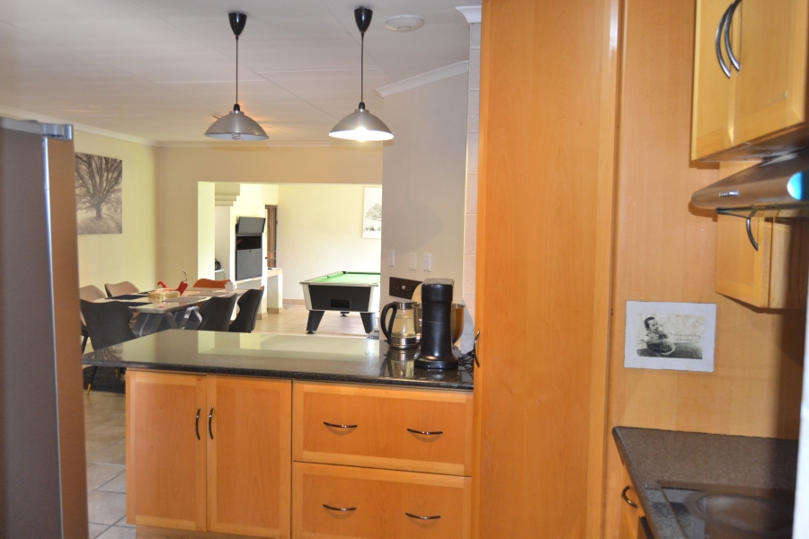 3 Bedroom Property for Sale in Thatchfield Estate Gauteng