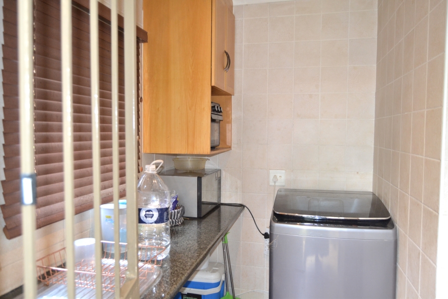 3 Bedroom Property for Sale in Thatchfield Estate Gauteng