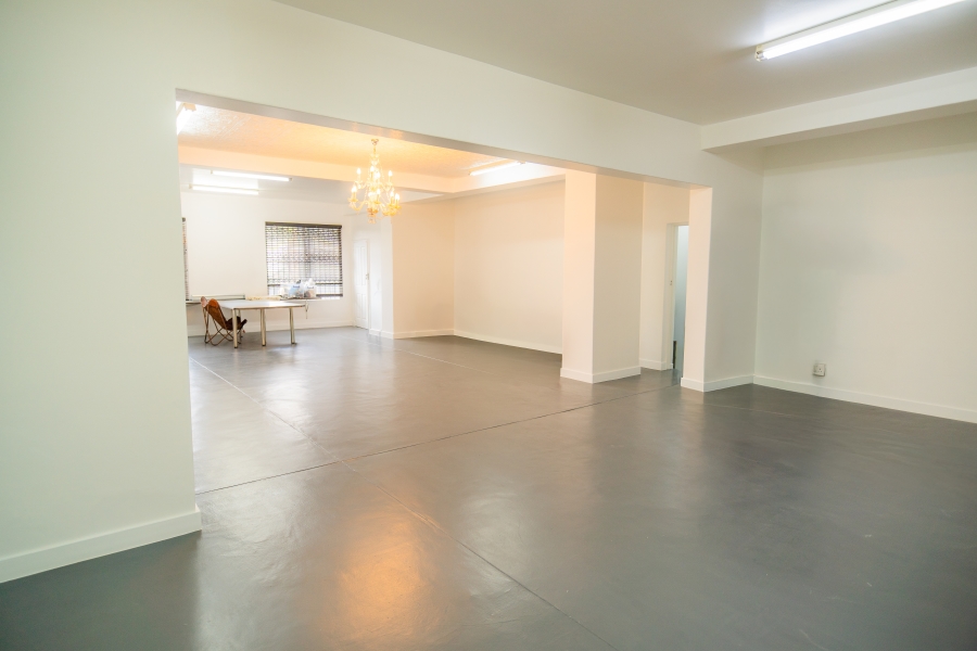 To Let commercial Property for Rent in Glenvista Gauteng