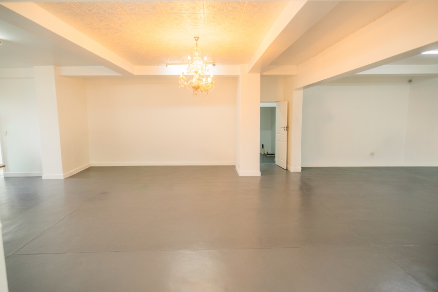 To Let commercial Property for Rent in Glenvista Gauteng