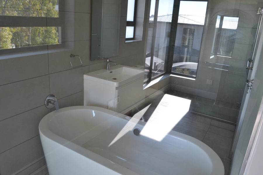 3 Bedroom Property for Sale in Eye of Africa Gauteng