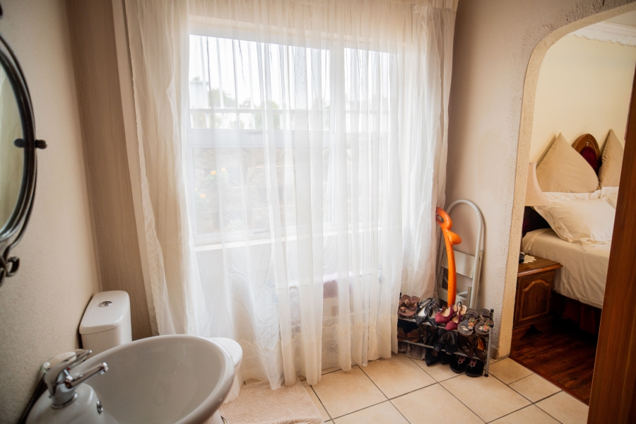 2 Bedroom Property for Sale in Ridgeway Gauteng