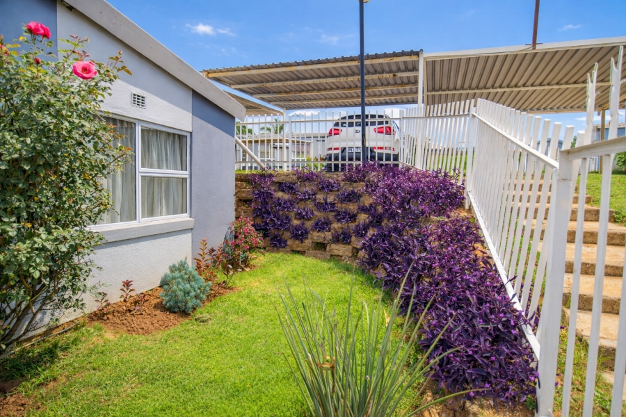 2 Bedroom Property for Sale in Ridgeway Gauteng