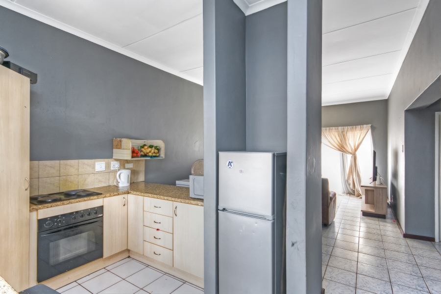 2 Bedroom Property for Sale in Buccleuch Gauteng