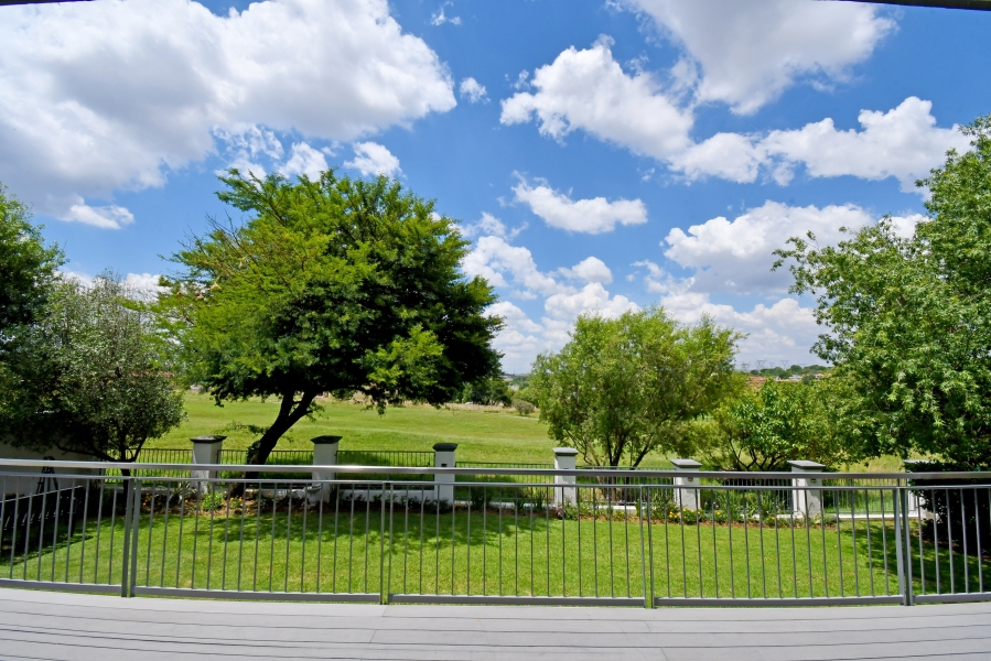 4 Bedroom Property for Sale in Blue Valley Golf Estate Gauteng