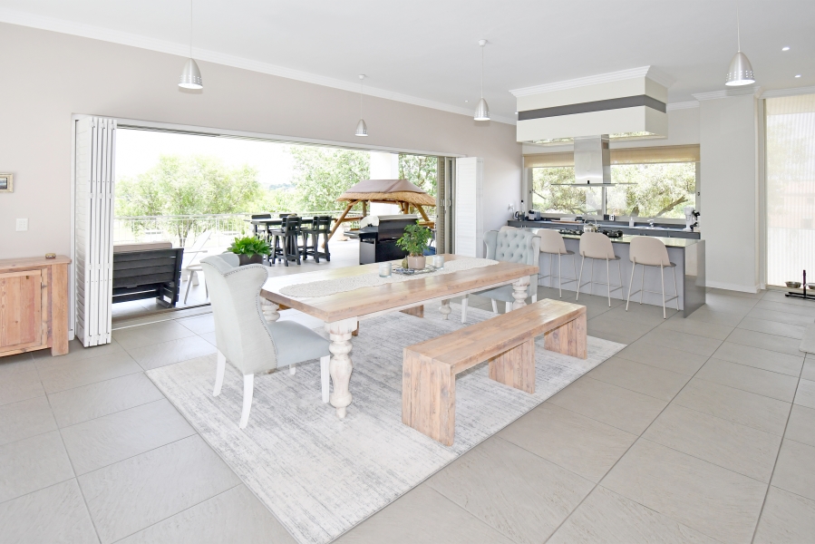 4 Bedroom Property for Sale in Blue Valley Golf Estate Gauteng