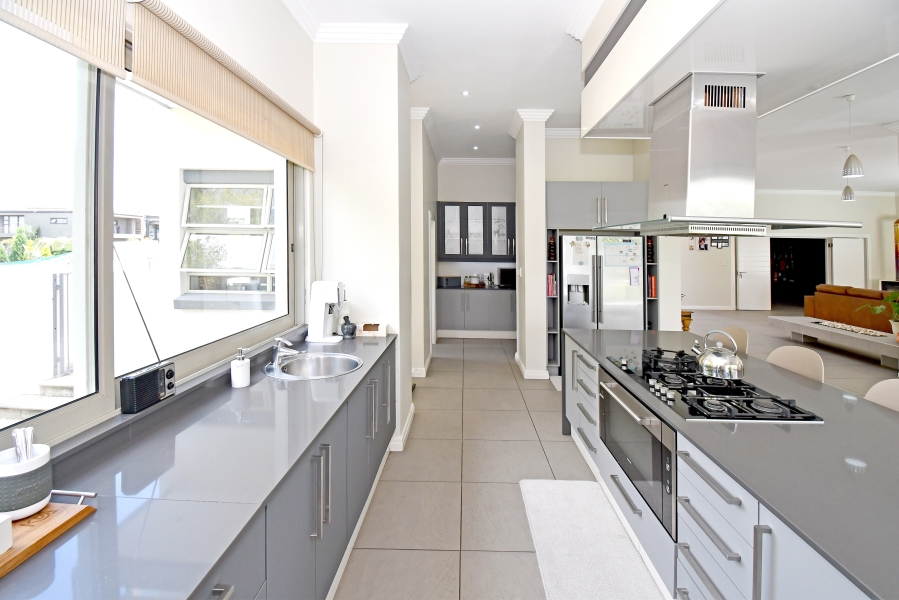 4 Bedroom Property for Sale in Blue Valley Golf Estate Gauteng