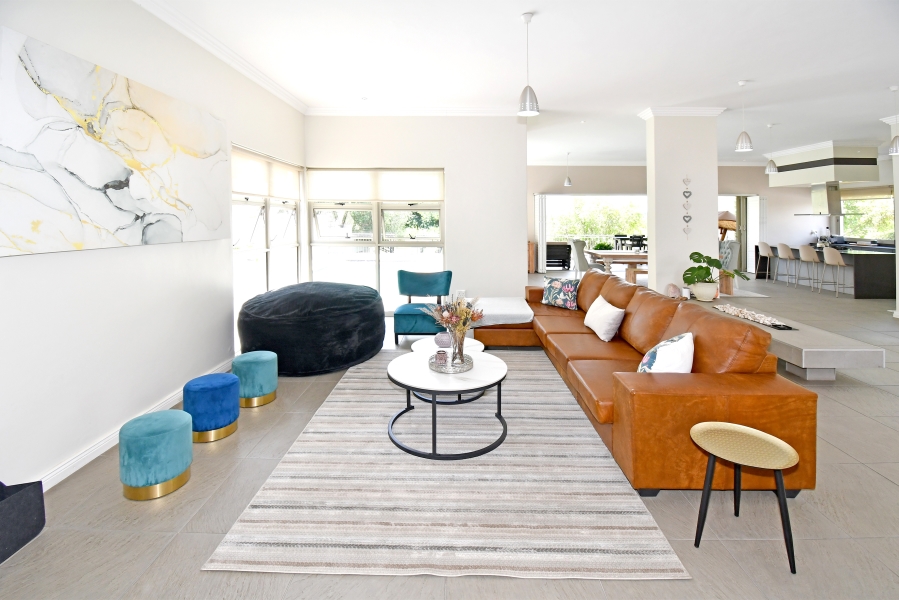 4 Bedroom Property for Sale in Blue Valley Golf Estate Gauteng