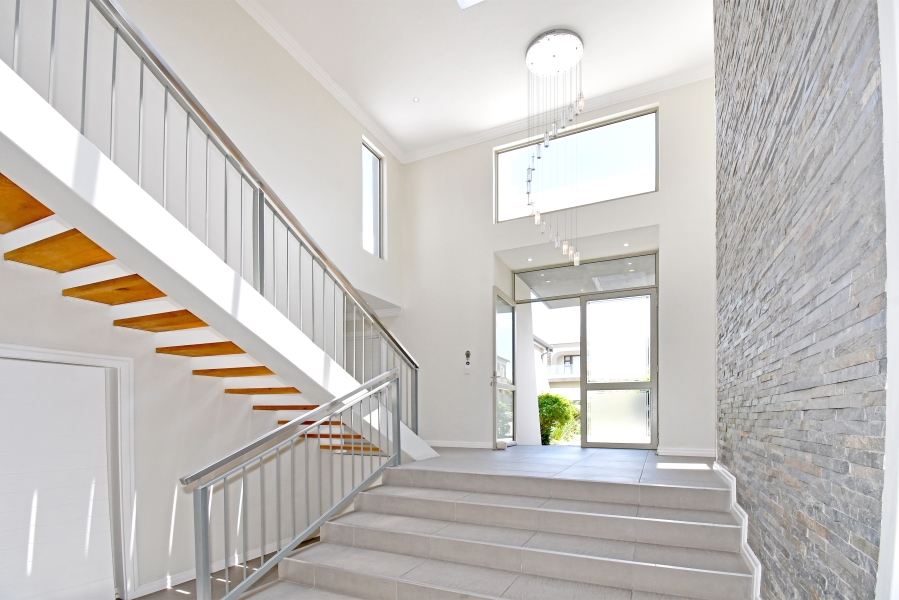 4 Bedroom Property for Sale in Blue Valley Golf Estate Gauteng