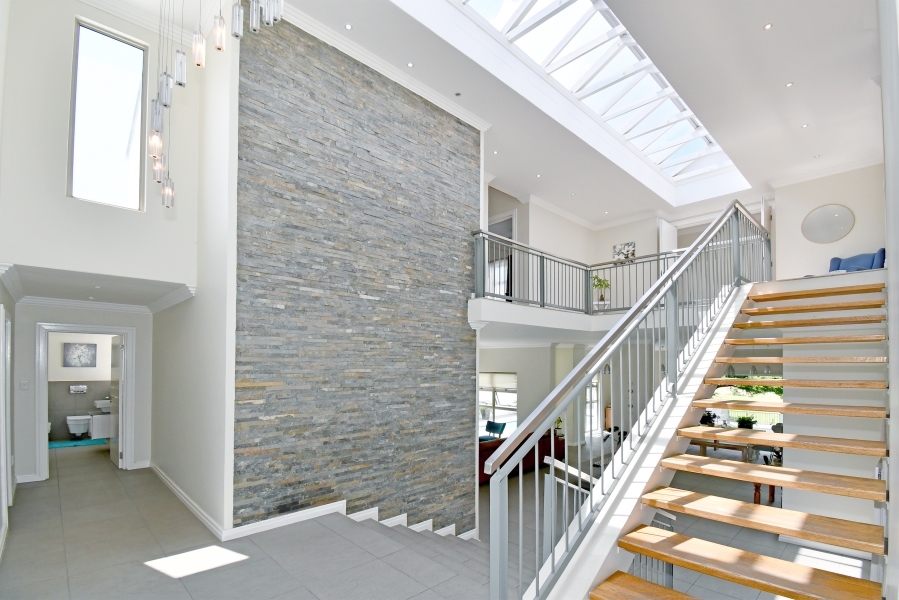 4 Bedroom Property for Sale in Blue Valley Golf Estate Gauteng