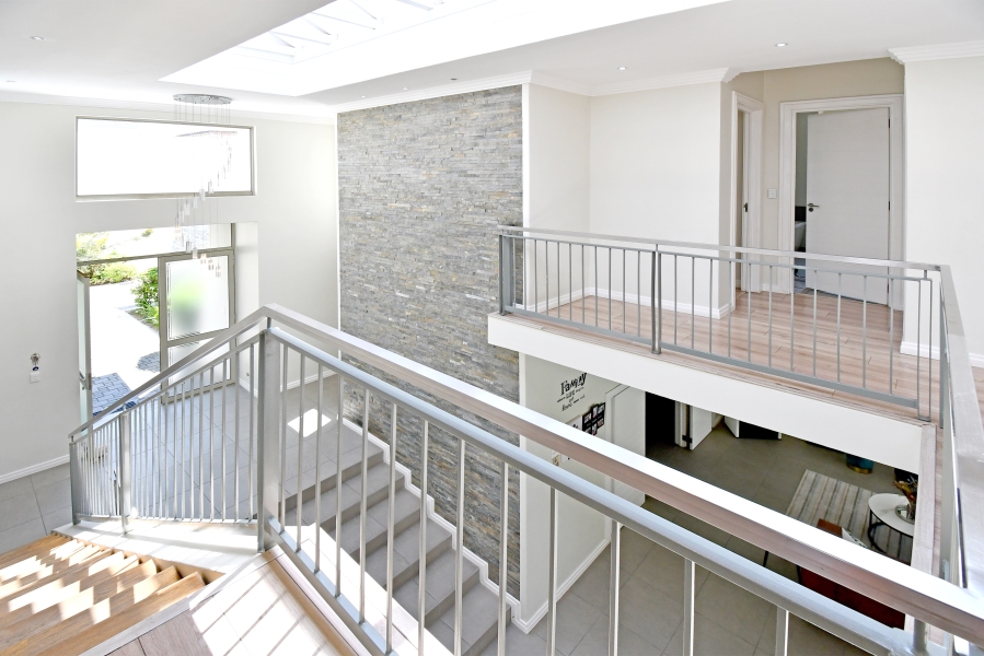 4 Bedroom Property for Sale in Blue Valley Golf Estate Gauteng