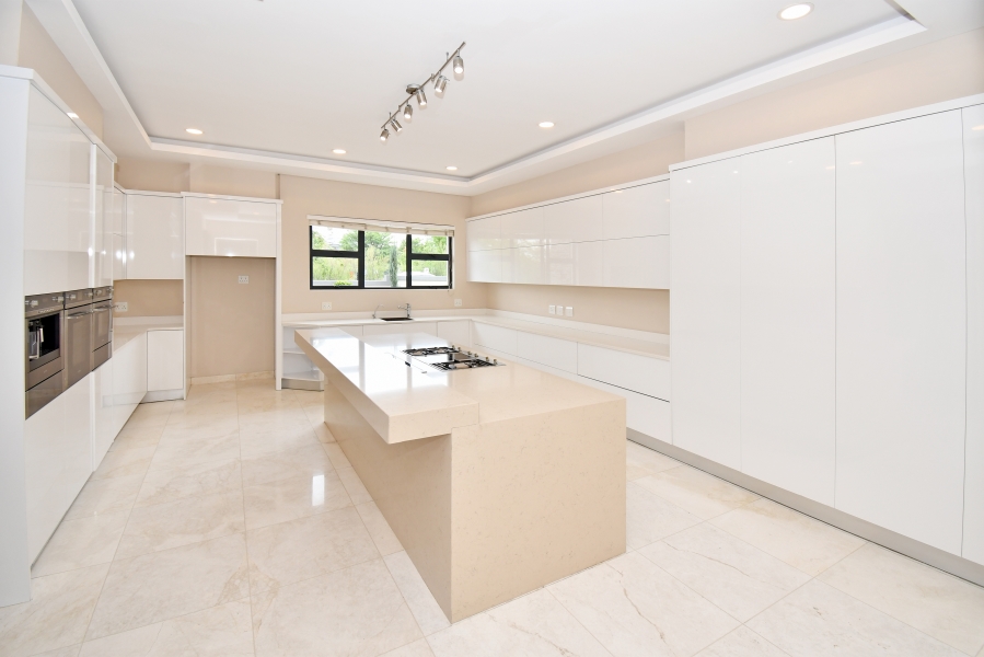 To Let 7 Bedroom Property for Rent in Waterfall Country Estate Gauteng