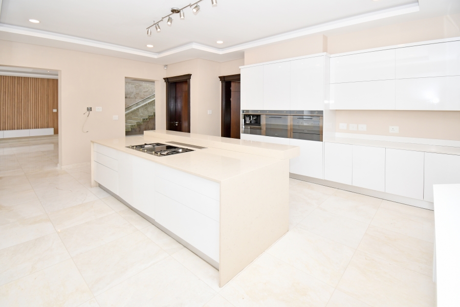 To Let 7 Bedroom Property for Rent in Waterfall Country Estate Gauteng