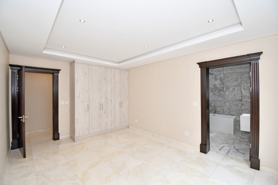 To Let 7 Bedroom Property for Rent in Waterfall Country Estate Gauteng