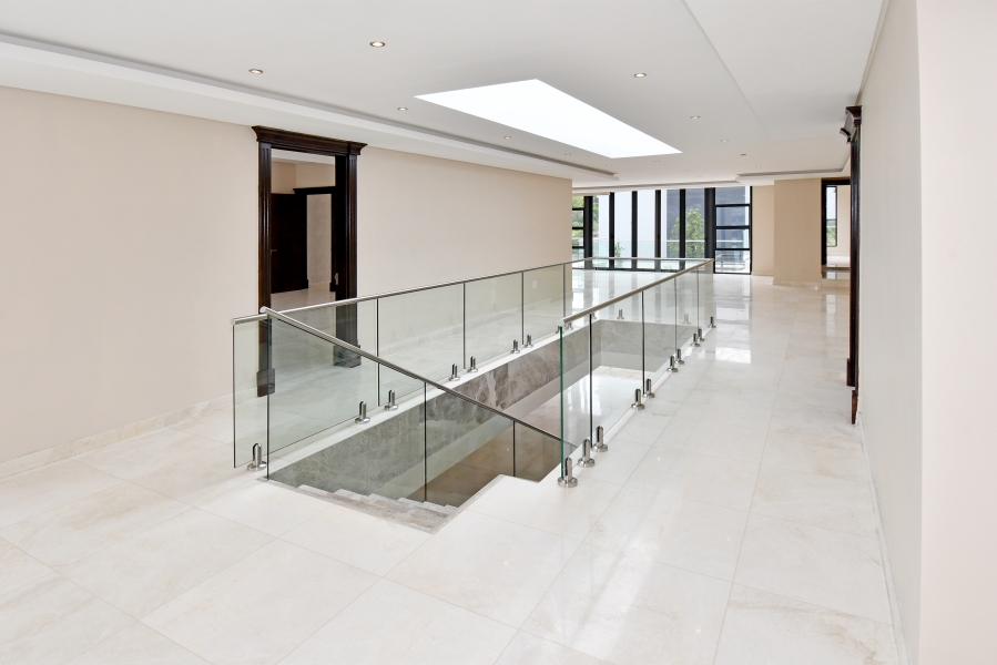 To Let 7 Bedroom Property for Rent in Waterfall Country Estate Gauteng