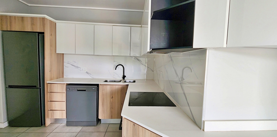 1 Bedroom Property for Sale in Waterfall Gauteng