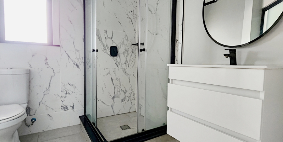 1 Bedroom Property for Sale in Waterfall Gauteng