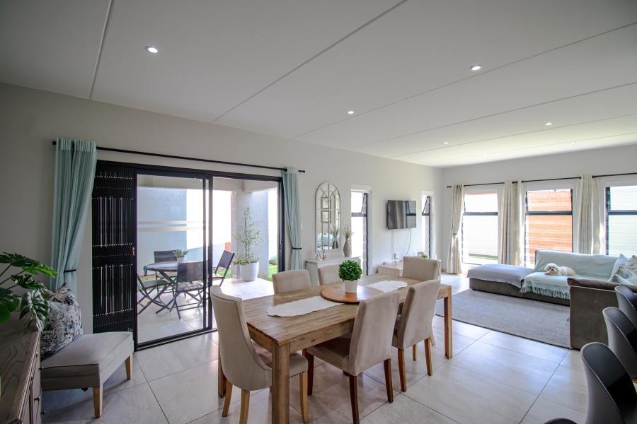 5 Bedroom Property for Sale in Carlswald Gauteng