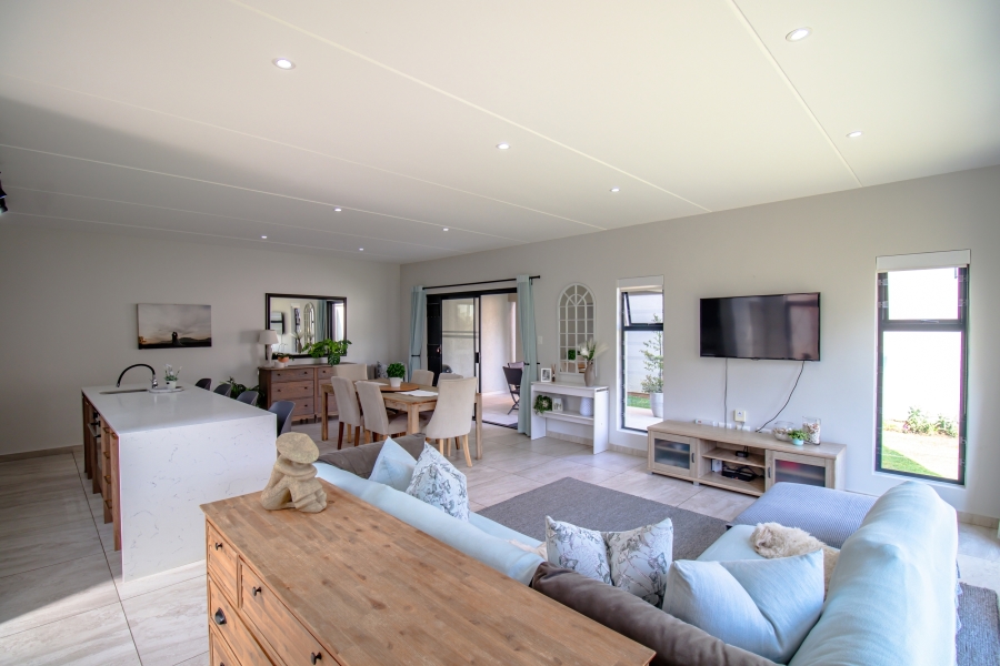 5 Bedroom Property for Sale in Carlswald Gauteng