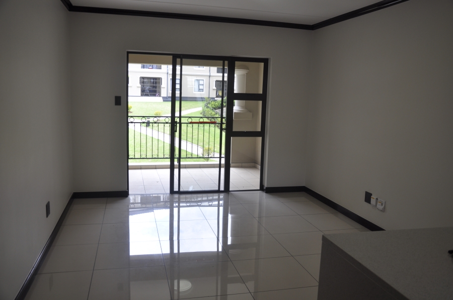 To Let 1 Bedroom Property for Rent in Blue Hills Gauteng