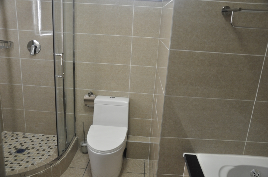 To Let 1 Bedroom Property for Rent in Blue Hills Gauteng