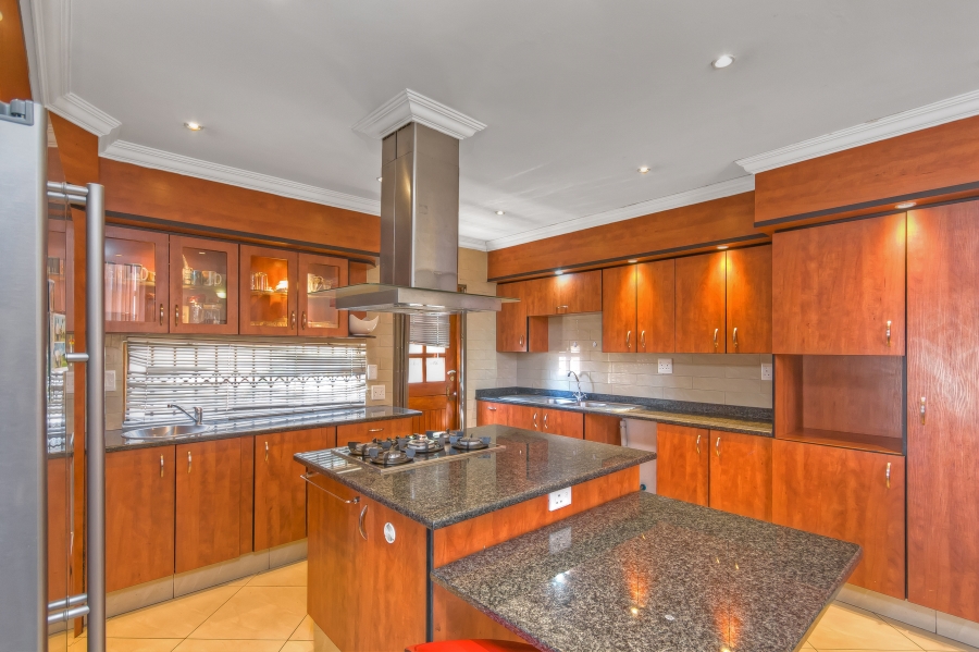 4 Bedroom Property for Sale in Barbeque Downs Gauteng