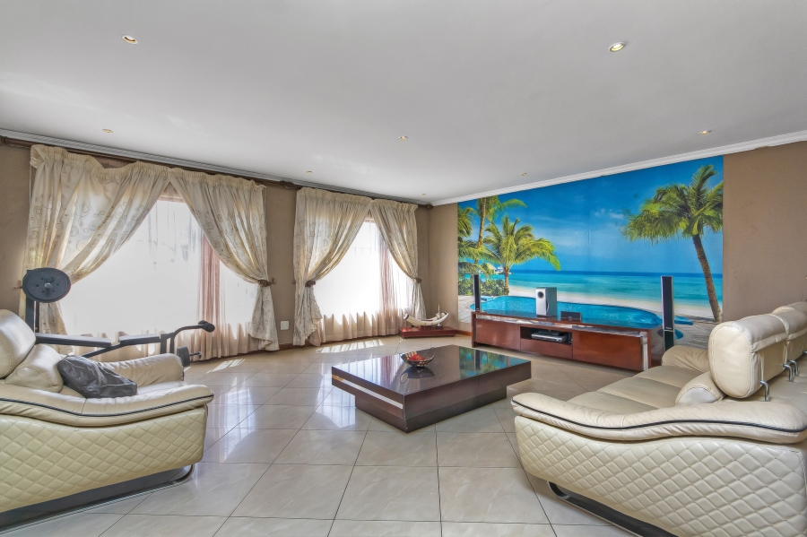 4 Bedroom Property for Sale in Barbeque Downs Gauteng