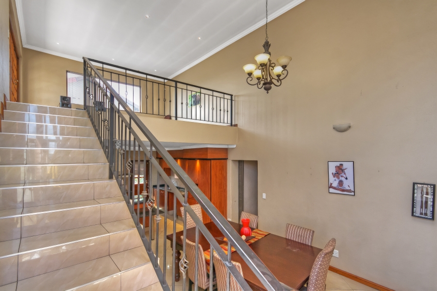 4 Bedroom Property for Sale in Barbeque Downs Gauteng