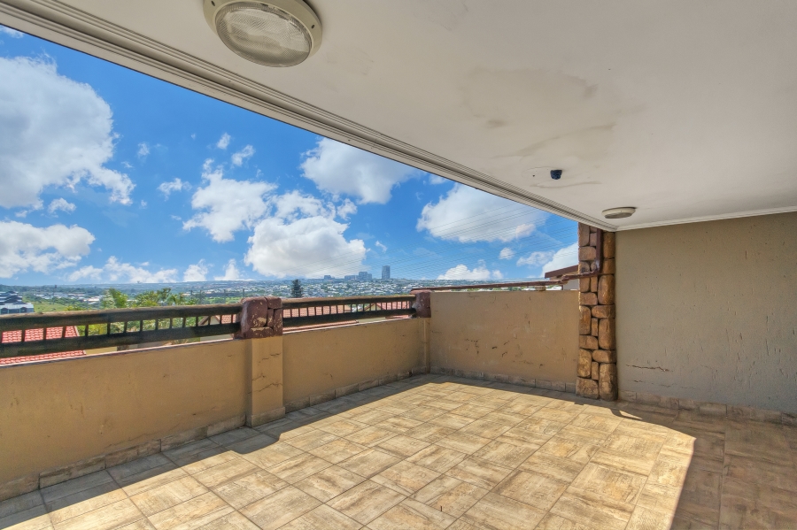 4 Bedroom Property for Sale in Barbeque Downs Gauteng