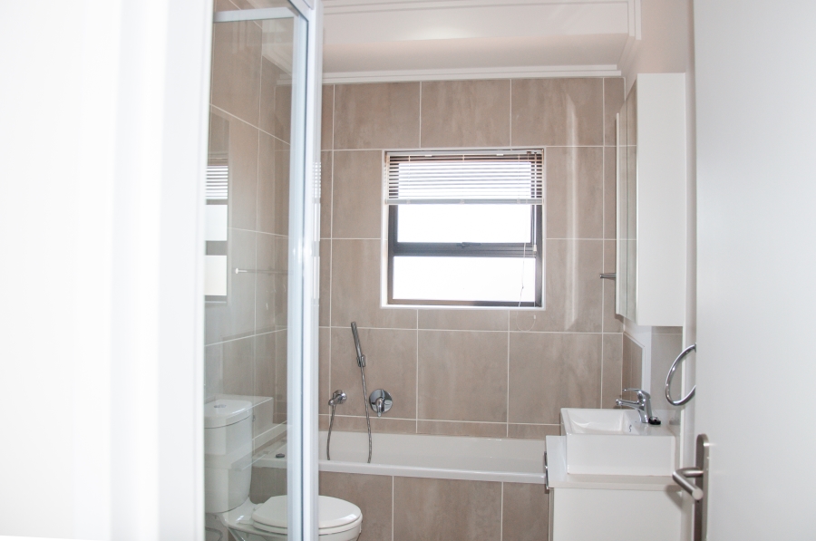 To Let 2 Bedroom Property for Rent in Barbeque Downs Gauteng