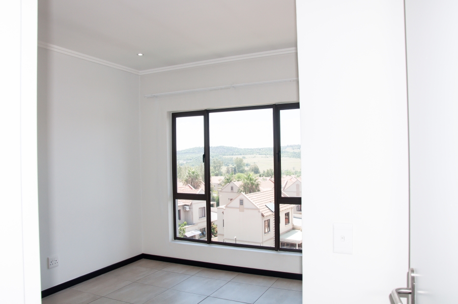 To Let 2 Bedroom Property for Rent in Barbeque Downs Gauteng