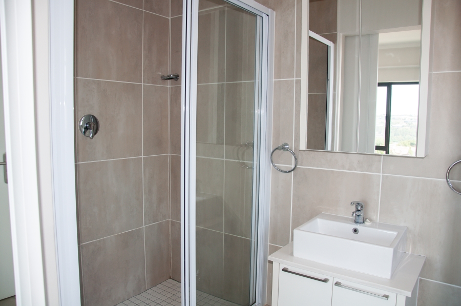 To Let 2 Bedroom Property for Rent in Barbeque Downs Gauteng