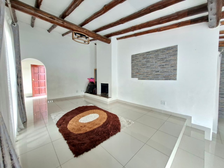 4 Bedroom Property for Sale in Gallo Manor Gauteng