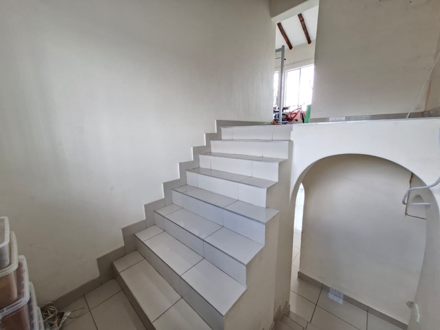 4 Bedroom Property for Sale in Gallo Manor Gauteng