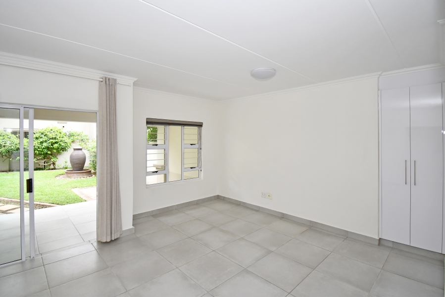 2 Bedroom Property for Sale in Lonehill Gauteng