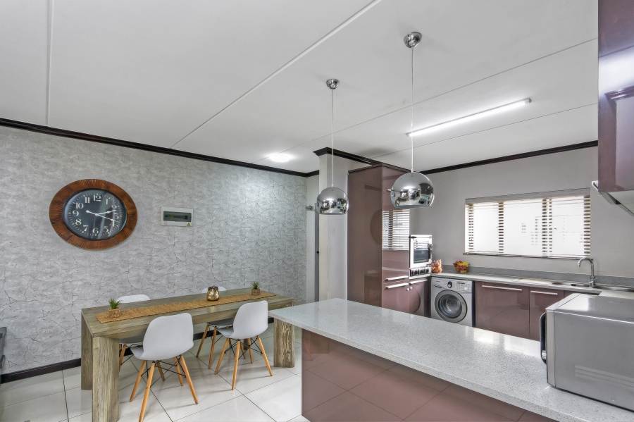 3 Bedroom Property for Sale in Carlswald Gauteng