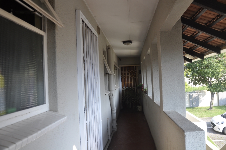 2 Bedroom Property for Sale in Vorna Valley Gauteng