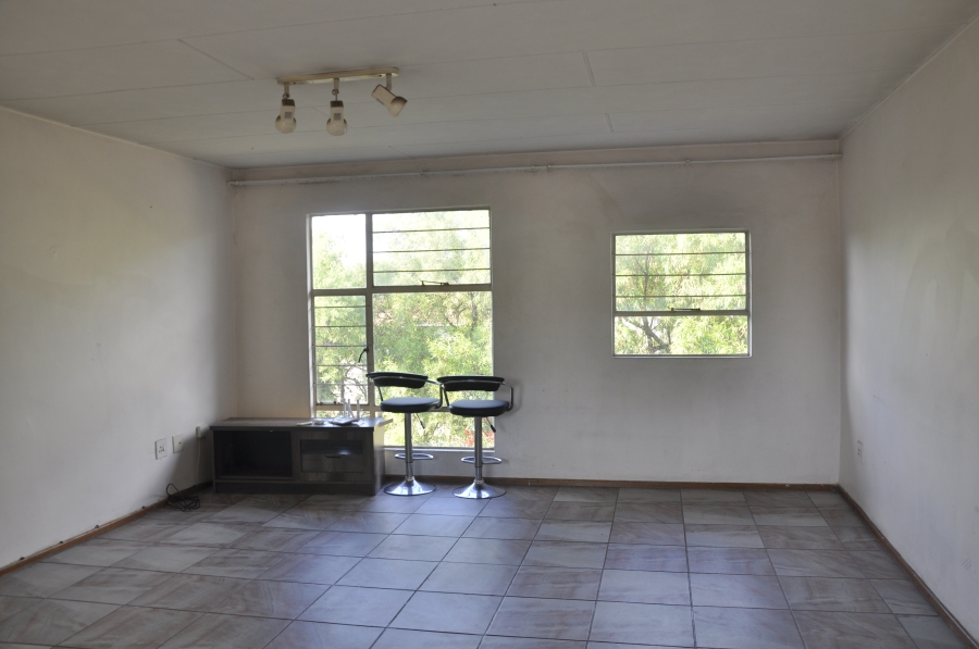 2 Bedroom Property for Sale in Vorna Valley Gauteng