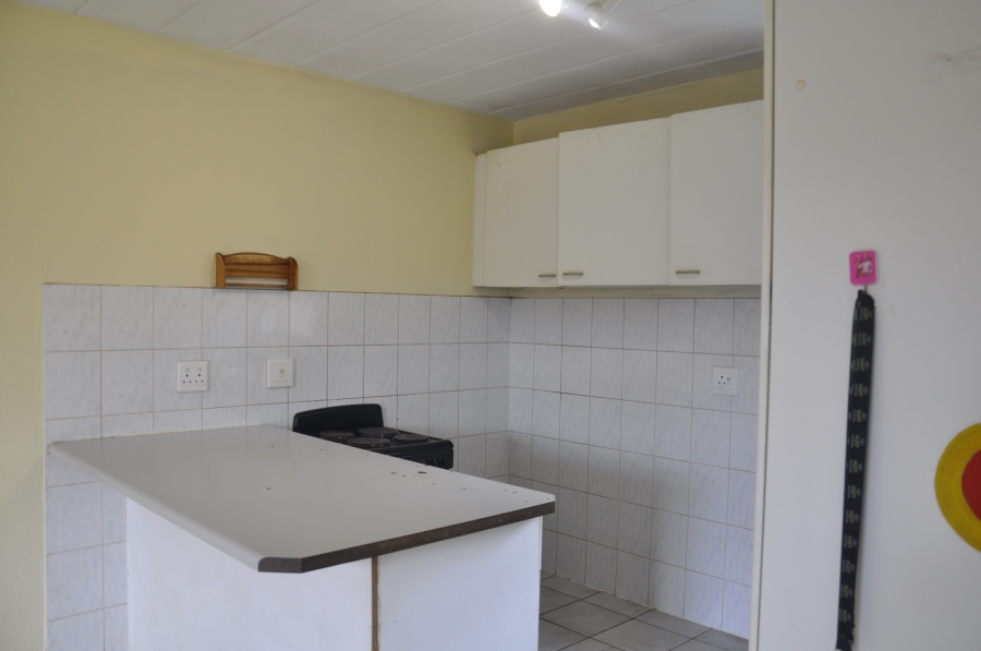 2 Bedroom Property for Sale in Vorna Valley Gauteng