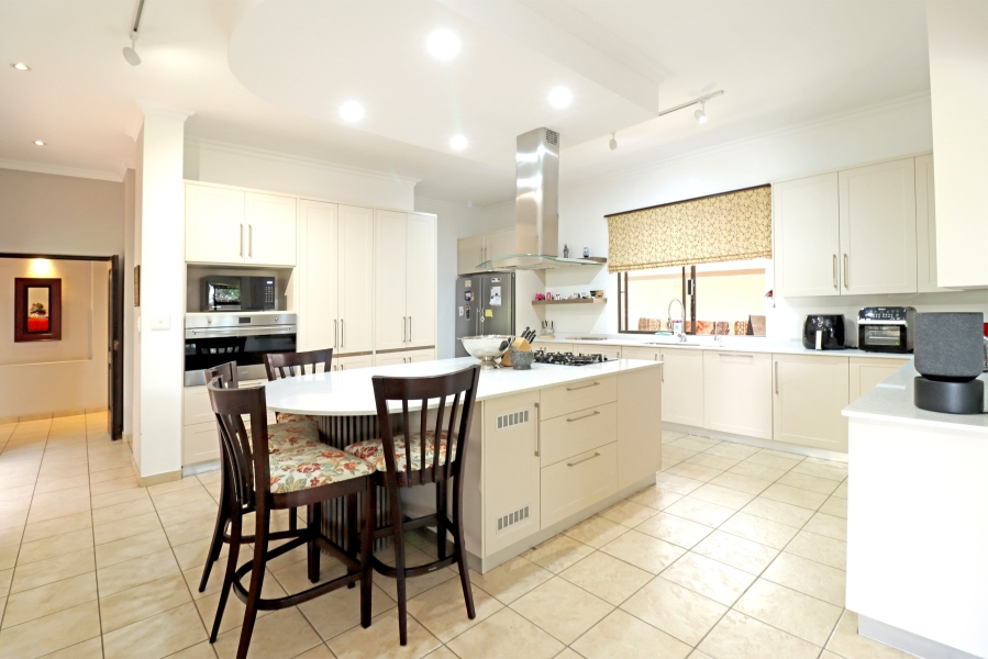 5 Bedroom Property for Sale in Kyalami Estates Gauteng