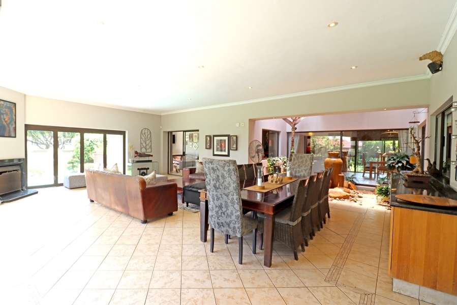 5 Bedroom Property for Sale in Kyalami Estates Gauteng