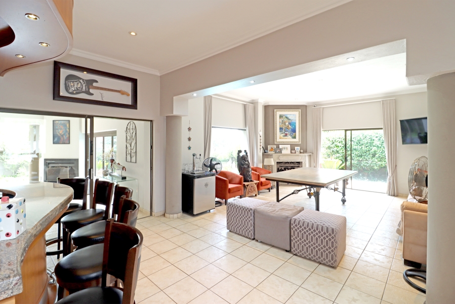 5 Bedroom Property for Sale in Kyalami Estates Gauteng