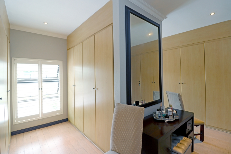 5 Bedroom Property for Sale in Kyalami Estates Gauteng