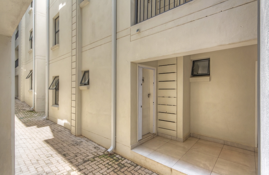 To Let 2 Bedroom Property for Rent in Halfway Gardens Gauteng