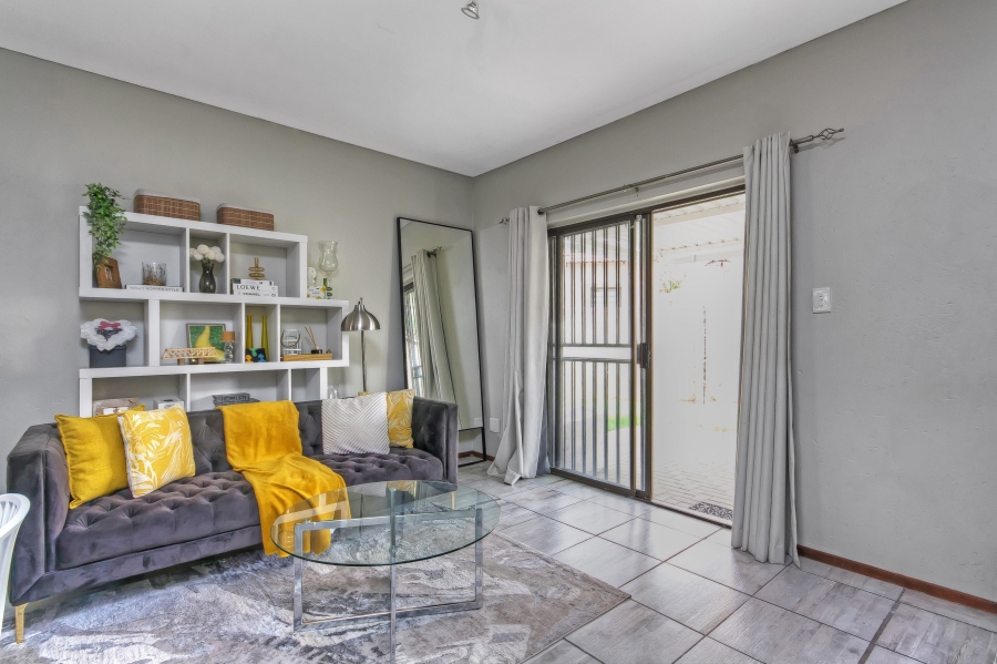 2 Bedroom Property for Sale in Halfway Gardens Gauteng