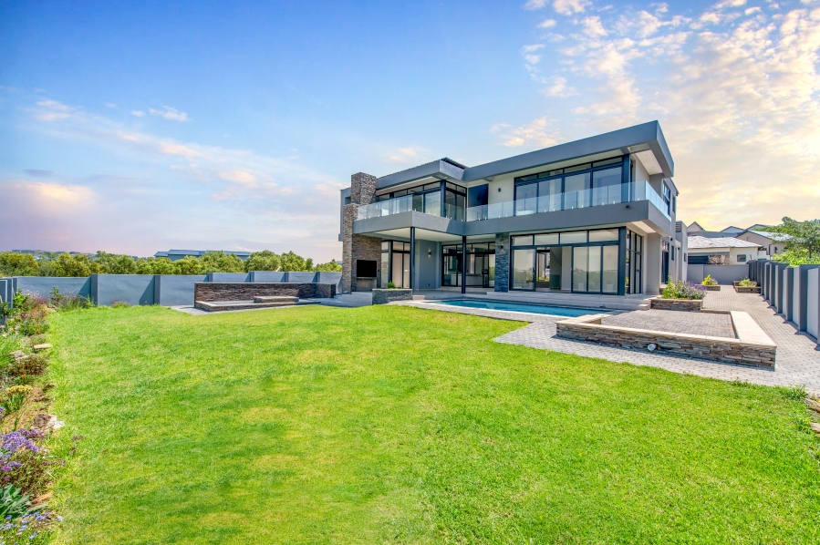 To Let 6 Bedroom Property for Rent in Waterfall Country Estate Gauteng