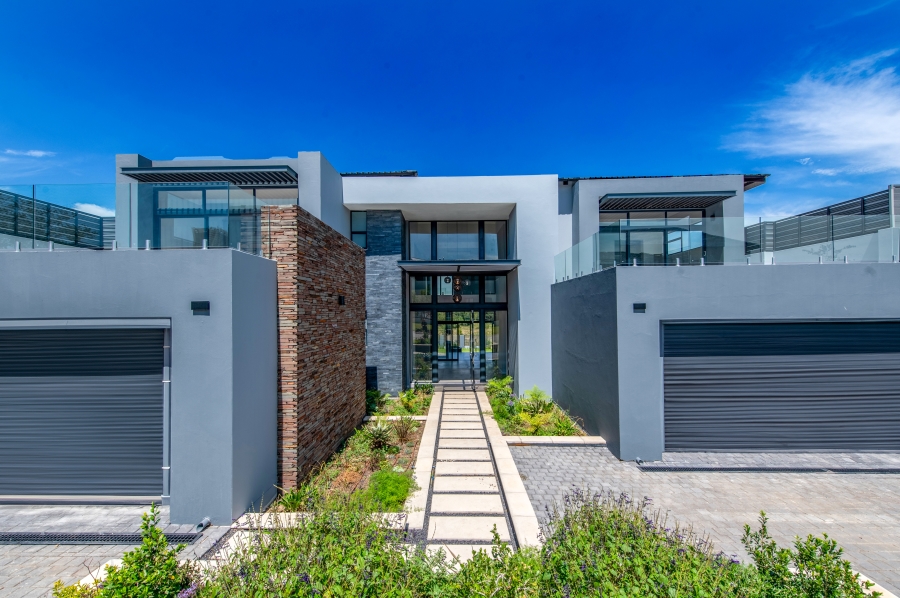 To Let 6 Bedroom Property for Rent in Waterfall Country Estate Gauteng