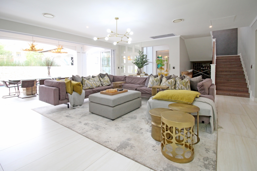 5 Bedroom Property for Sale in Waterfall Country Estate Gauteng