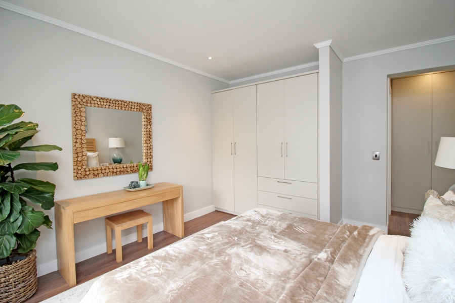 5 Bedroom Property for Sale in Waterfall Country Estate Gauteng