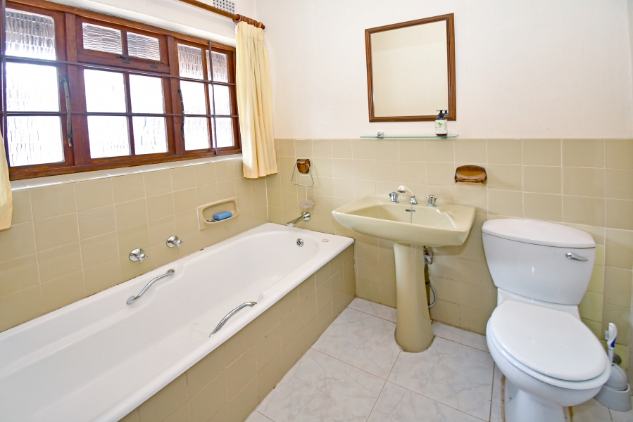 4 Bedroom Property for Sale in Kyalami Ah Gauteng